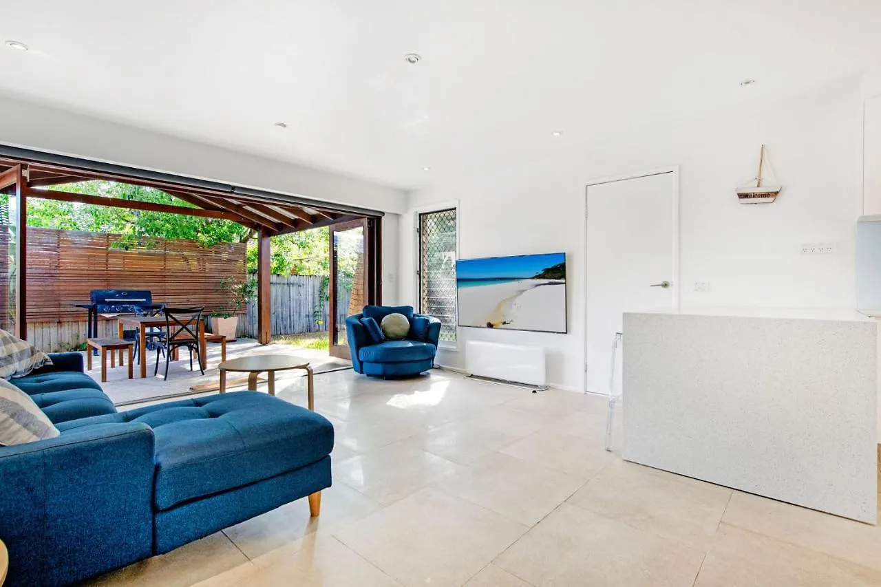 Palm Beach Haven - Coasthm Gold Coast Holiday home